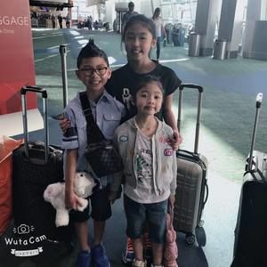 Meet your Posher, Hally